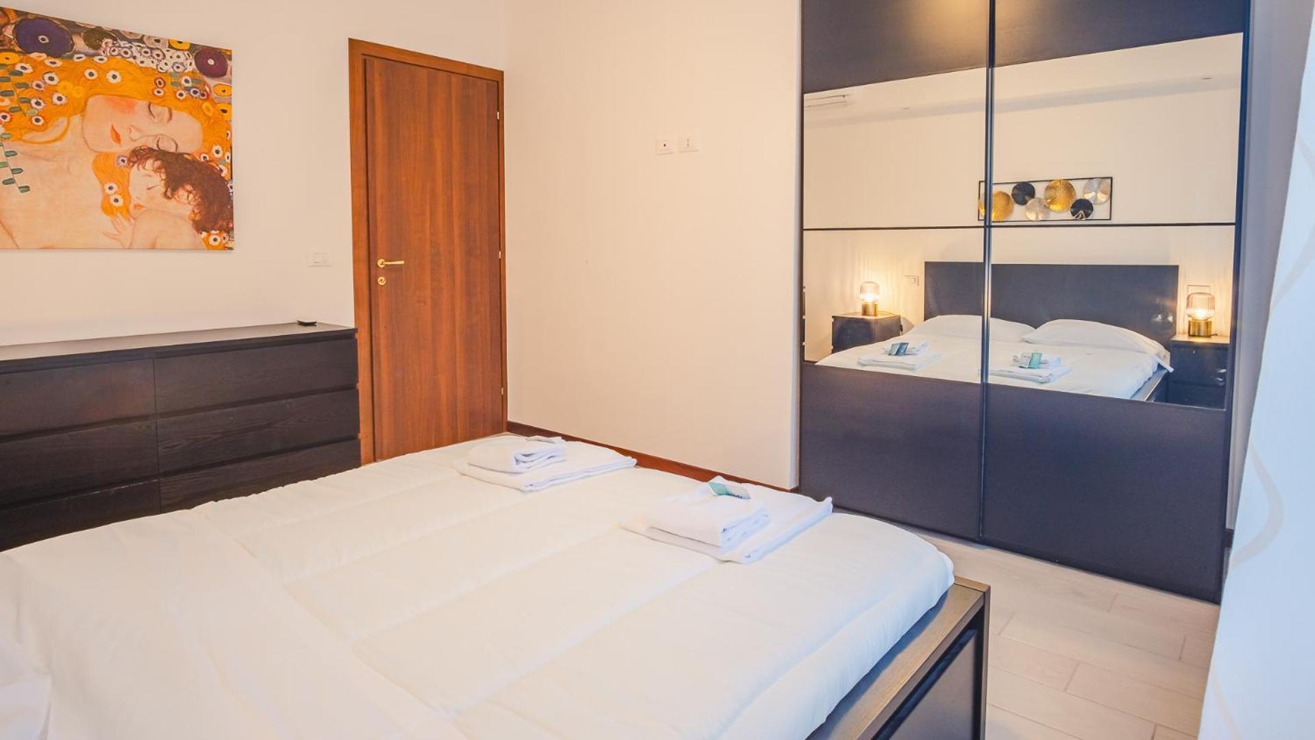Apartment Il Roseto - Italian Homing Desenzano del Garda